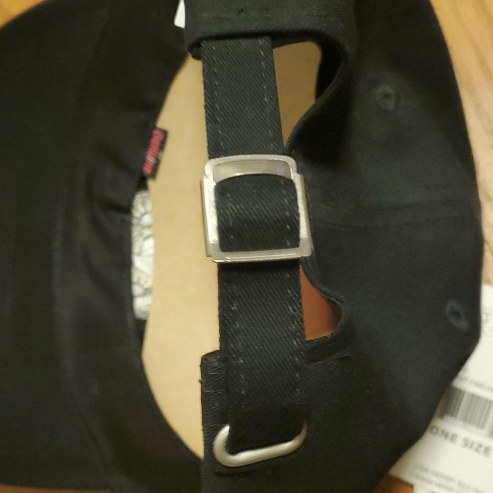 Volcom Hat - Picture 4 of 7
